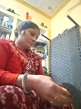 Snapshot of Rakhi99x chatting on 02-04-26, 04:29 Rakhi99x online show from 02-04-26, 04:29