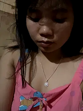 Snapshot of Ngoc-bbi chatting on 10-03-25, 06:38 Ngoc-bbi online show from 10-03-25, 06:38