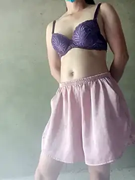 Snapshot of vera9986 chatting on 06-03-26, 04:04 vera9986 online show from 06-03-26, 04:04