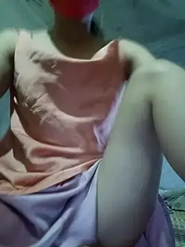 Snapshot of vera9986 chatting on 06-30-26, 12:11 vera9986 online show from 06-30-26, 12:11