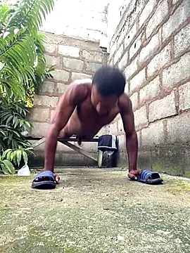 Makemecum634941 online show from 11-08-25, 07:19