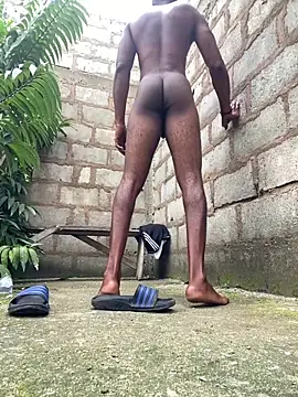 Makemecum634941 online show from 11-12-25, 08:37