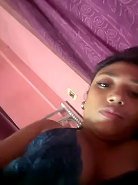 Snapshot of angelofyourworld chatting on 11-22-25, 06:51 angelofyourworld online show from 11-22-25, 06:51