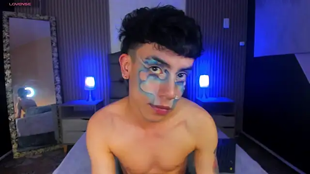 aaronjames1 online show from 09-12-25, 09:04