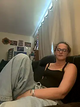 Snapshot of kittykatbean chatting on 09-21-25, 03:57 kittykatbean online show from 09-21-25, 03:57