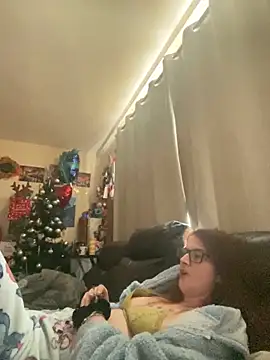 Snapshot of kittykatbean chatting on 11-18-25, 10:31 kittykatbean online show from 11-18-25, 10:31