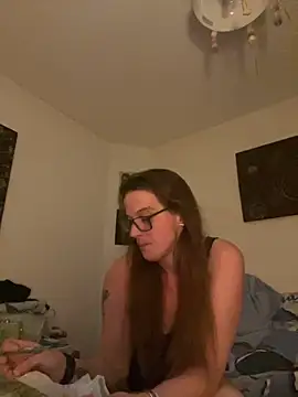 Snapshot of kittykatbean chatting on 11-22-25, 11:15 kittykatbean online show from 11-22-25, 11:15