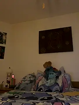 Snapshot of kittykatbean chatting on 11-23-25, 04:07 kittykatbean online show from 11-23-25, 04:07