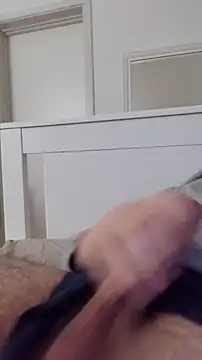 Snapshot of NewJoiner chatting on 12-03-25, 06:39 NewJoiner online show from 12-03-25, 06:39