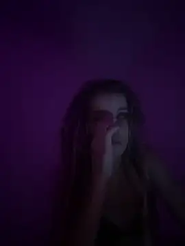 Snapshot of Angelloverxo chatting on 12-13-25, 11:32 Angelloverxo online show from 12-13-25, 11:32