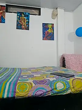 zoe stp latina online show from 11-11-25, 06:19