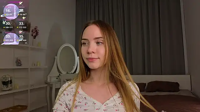 CarollSmithh online show from 11-06-25, 09:37