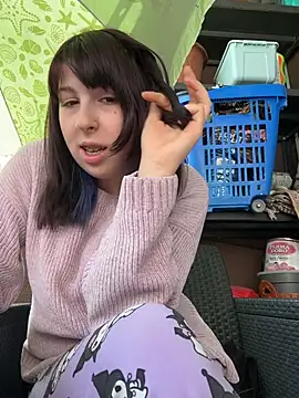 Snapshot of ilaria_miss98 chatting on 04-01-26, 03:20 ilaria miss98 online show from 04-01-26, 03:20