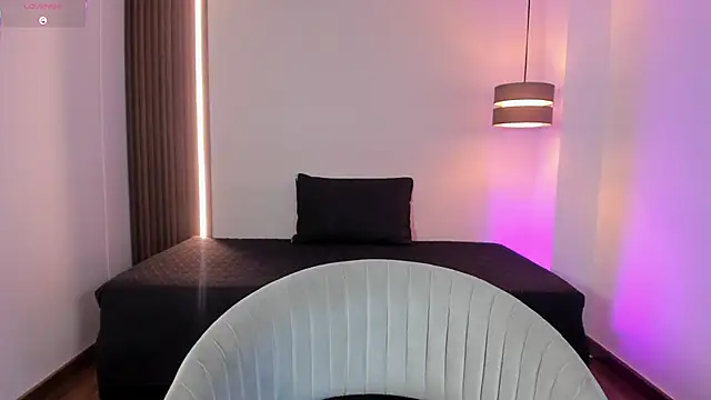 luvely online show from 12-19-25, 10:39