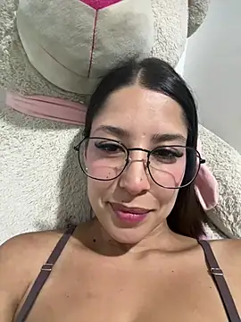 luvely online show from 03-08-26, 03:54