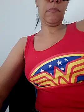 Marcellylinda online show from 11-12-25, 01:11