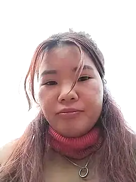 lylylove online show from 12-20-25, 09:05