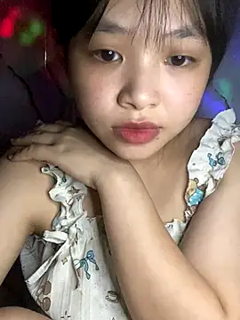 candy   123 online show from 10-10-25, 02:49