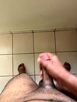 Snapshot of aliahmed98770 chatting on 10-08-25, 07:28 aliahmed98770 online show from 10-08-25, 07:28