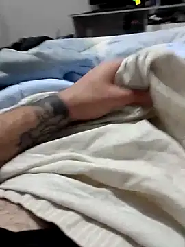 Snapshot of durellosbrodolone chatting on 03-12-26, 11:00 durellosbrodolone online show from 03-12-26, 11:00