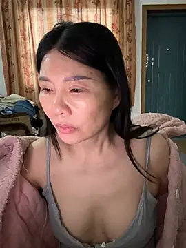 xiiuuff18 online show from 03-08-26, 11:52