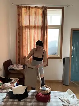 xiiuuff18 online show from 04-09-26, 06:30