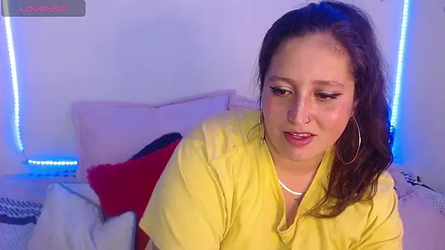 Snapshot of nahomy_jonhs chatting on 10-13-25, 03:39 nahomy jonhs online show from 10-13-25, 03:39