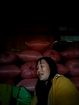 miss-su online show from 12-17-25, 06:41