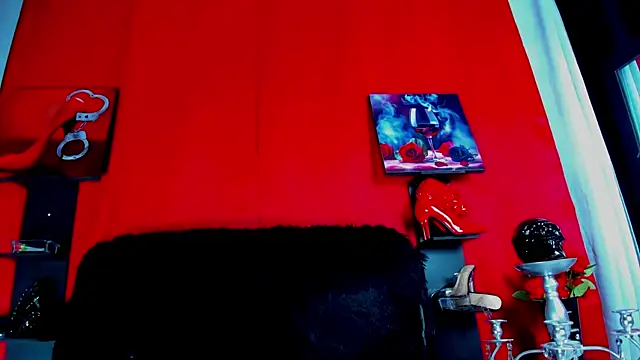 Snapshot of ArtemisaStone chatting on 10-13-25, 10:10 ArtemisaStone online show from 10-13-25, 10:10