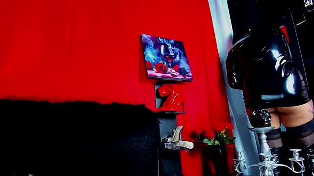 Snapshot of ArtemisaStone chatting on 10-14-25, 10:32 ArtemisaStone online show from 10-14-25, 10:32