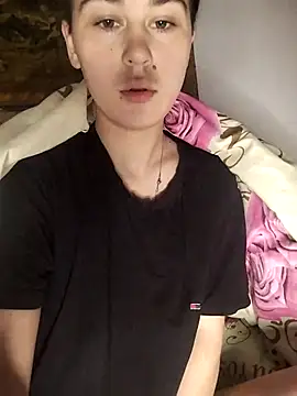 ToryTayler online show from 04-10-26, 08:13