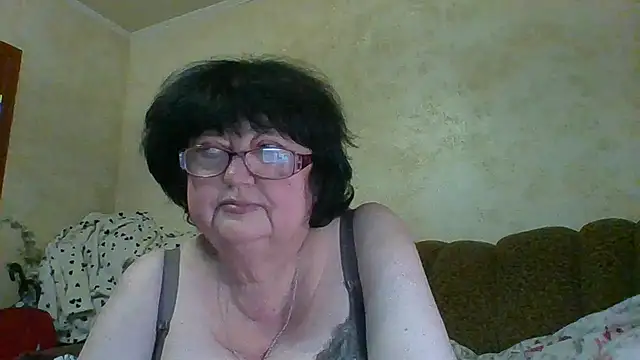 MilaSky5303 online show from 11-16-25, 10:15