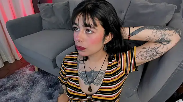 flower smith  online show from 02-04-26, 11:38