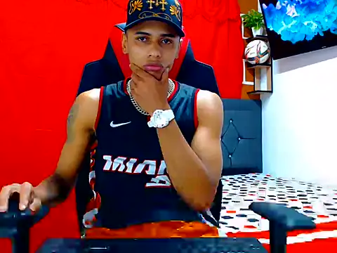 cristian tayron1 online show from 07-13-26, 07:55