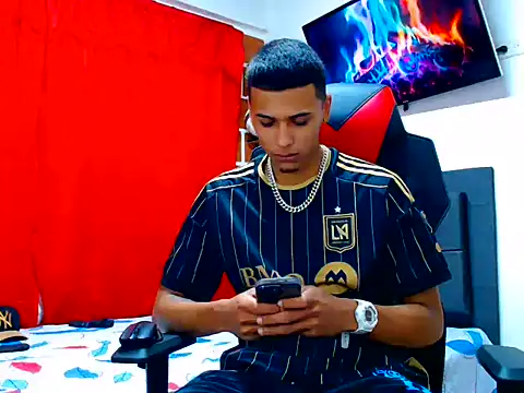cristian tayron1 online show from 07-28-26, 06:20