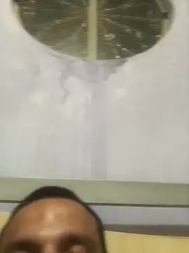 Snapshot of jmmm140793 chatting on 11-21-25, 01:37 jmmm140793 online show from 11-21-25, 01:37