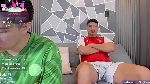 Snapshot of Danielanddamian chatting on 01-07-26, 07:44 Danielanddamian online show from 01-07-26, 07:44