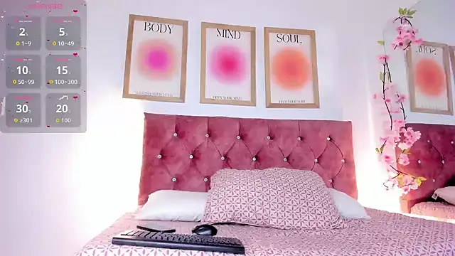 GabiHills online show from 12-16-25, 07:19