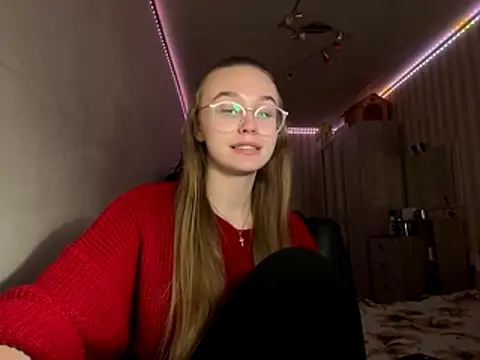 Snapshot of bellameow88 chatting on 11-24-25, 01:33 bellameow88 online show from 11-24-25, 01:33