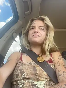 ittybittymeryssa online show from 05-18-26, 04:02