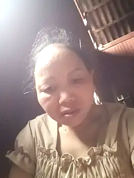  YooY  online show from 09-23-25, 12:02