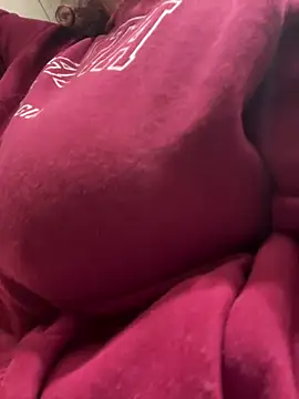 AliceCurlyX online show from 11-28-25, 07:55