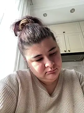 AliceCurlyX online show from 01-19-26, 11:14