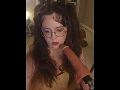 Snapshot of BBWLiLoo chatting on 01-17-26, 09:40 BBWLiLoo online show from 01-17-26, 09:40