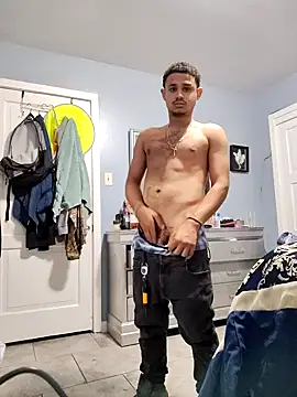 Snapshot of bigb499 chatting on 09-20-25, 06:47 bigb499 online show from 09-20-25, 06:47