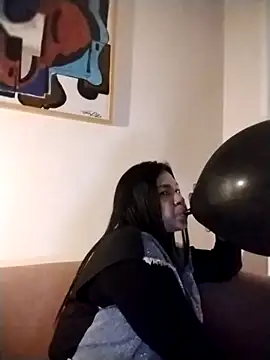 Snapshot of Tigresa23 chatting on 02-12-26, 03:12 Tigresa23 online show from 02-12-26, 03:12