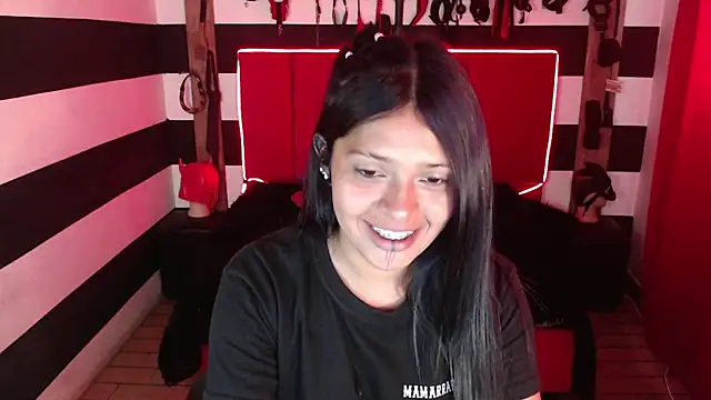 Snapshot of Lolitaa_ran chatting on 09-17-25, 01:46 Lolitaa ran online show from 09-17-25, 01:46