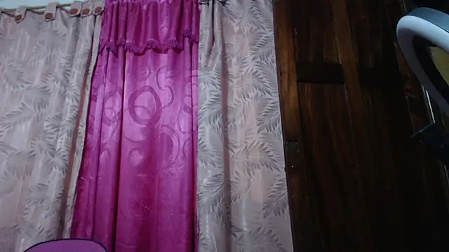 Snapshot of Lolitaa_ran chatting on 10-01-25, 03:12 Lolitaa ran online show from 10-01-25, 03:12