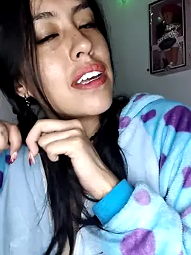 Queen Ashly online show from 01-16-26, 02:37