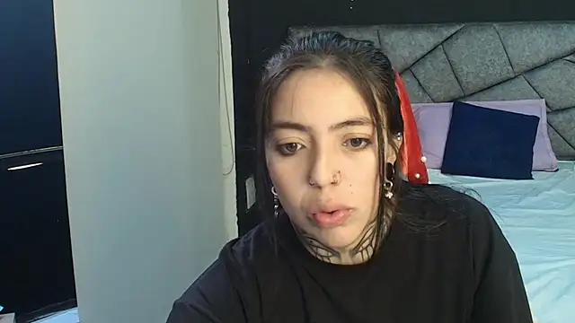 LiaMonroee  online show from 11-30-25, 11:36